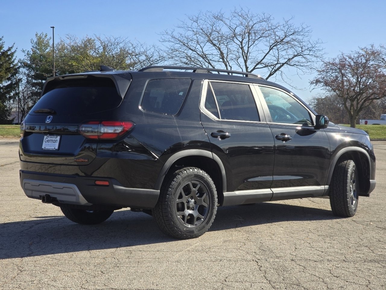 New 2025 Honda Pilot TrailSport image 18