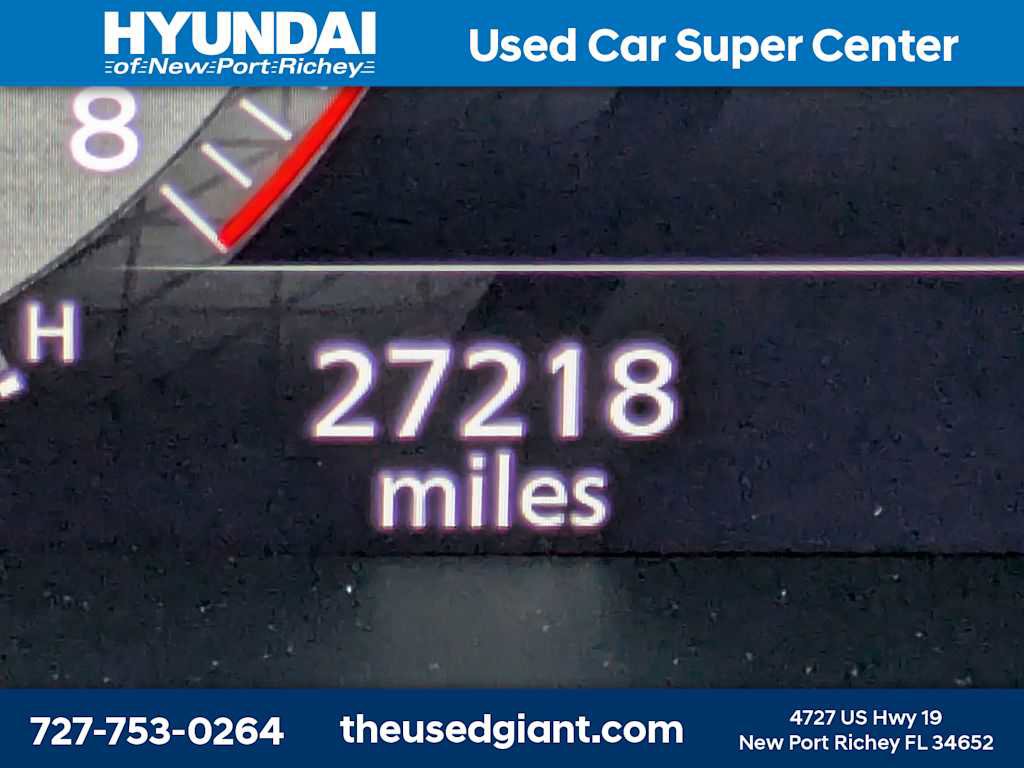 Used 2025 Nissan Rogue SL image 39