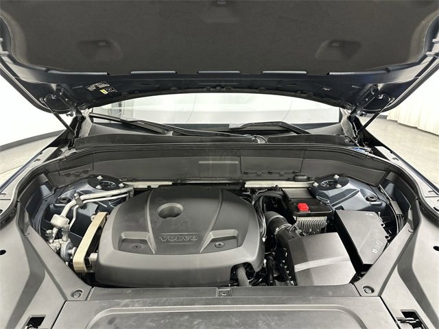 Used 2020 Volvo XC90 T5 Momentum image 27