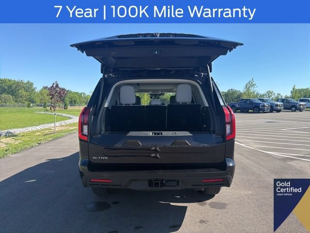 Used 2025 Ford Expedition Active AWD/4WD image 12