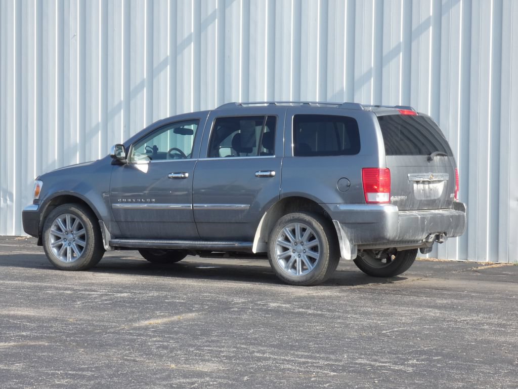 Used 2008 Chrysler Aspen Limited AWD/4WD image 44