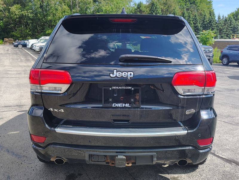 Used 2017 Jeep Grand Cherokee Overland AWD/4WD image 9
