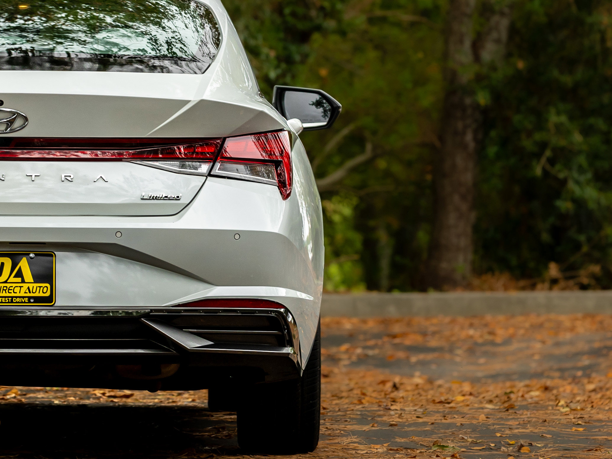 Used 2021 Hyundai Elantra Limited image 40