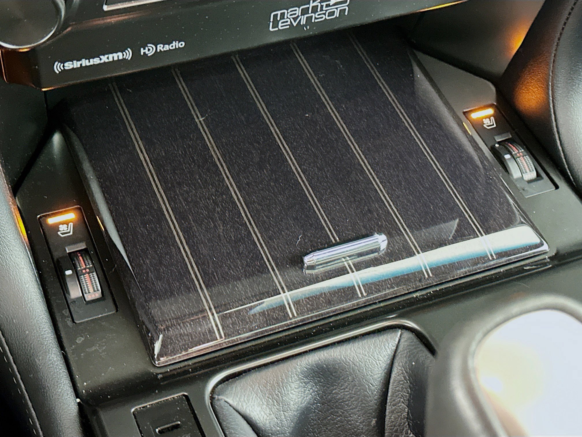 Used 2023 Lexus GX 460 Luxury w/ Sport Design Package image 26