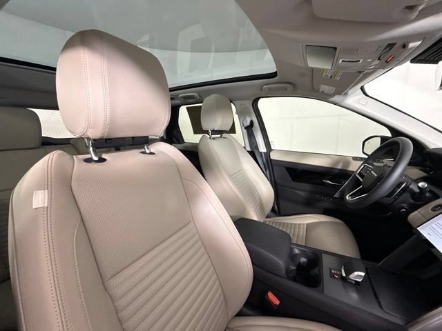 Certified 2025 Land Rover Discovery Sport S AWD/4WD image 27
