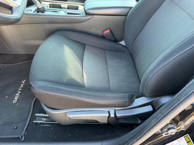 Used 2024 Nissan Sentra SV FWD image 18