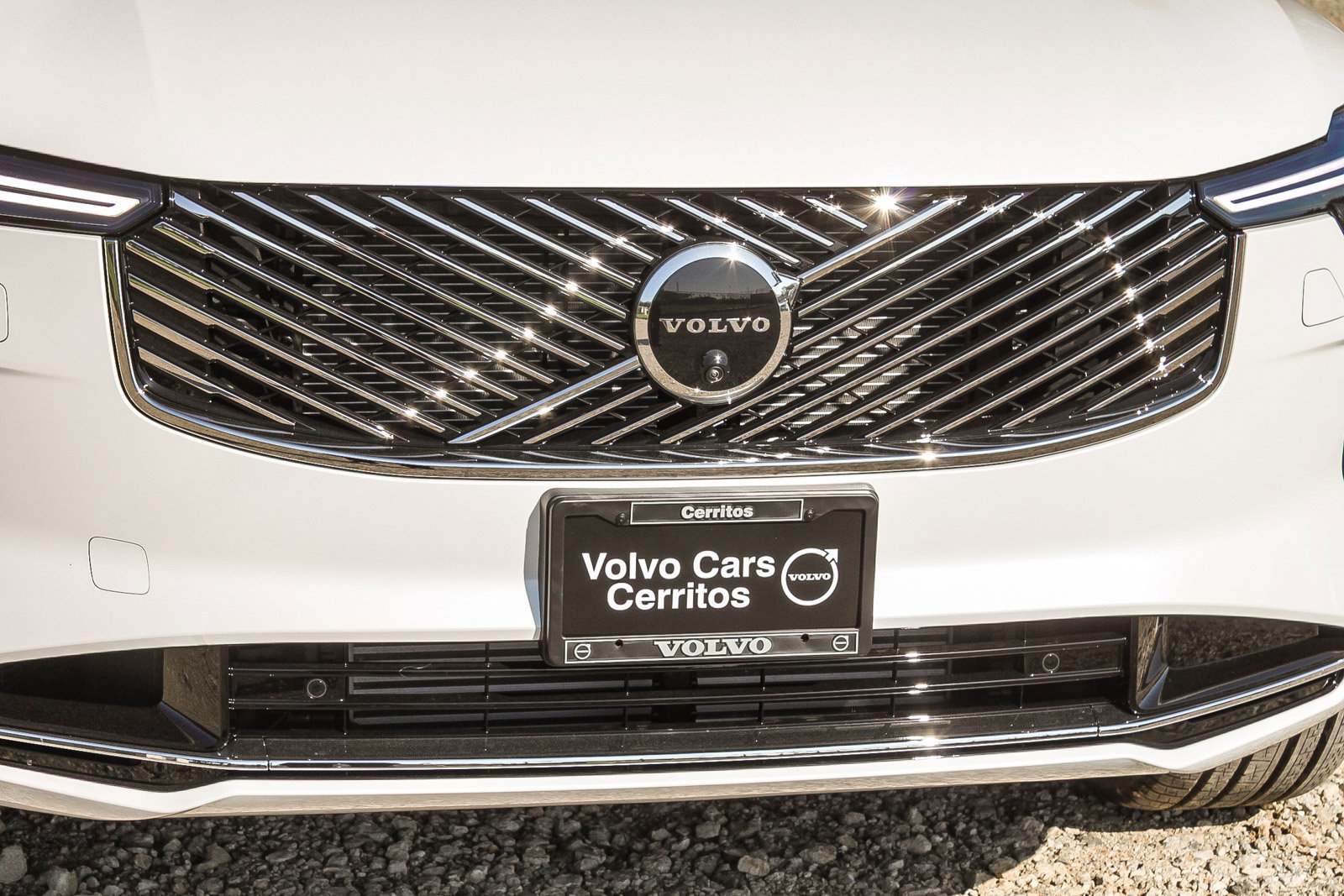 New 2026 Volvo XC90 T8 Plus w/ Protection Package AWD/4WD image 5