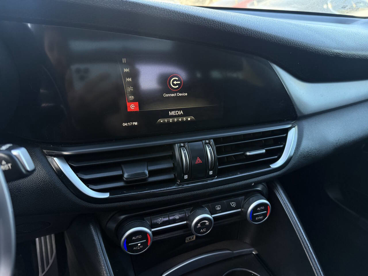 Used 2019 Alfa Romeo Giulia w/ Quick Order Package 22K Sport image 14