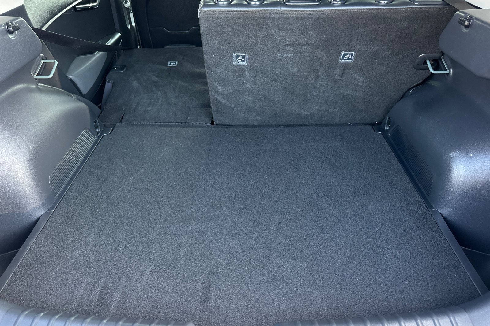 Used 2024 Kia Niro SX image 15