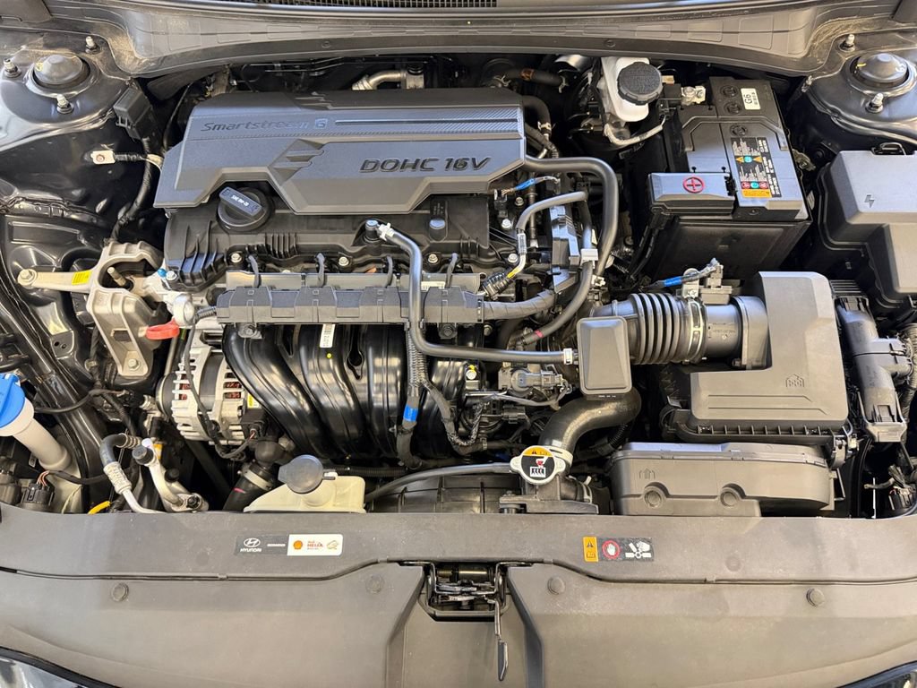 Used 2024 Hyundai Elantra SEL FWD image 13