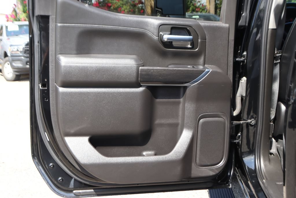 Used 2021 Chevrolet Silverado 1500 RST AWD/4WD image 36