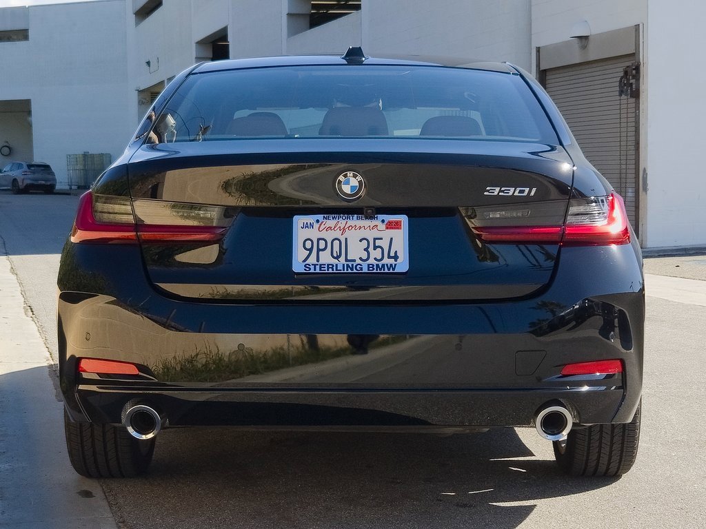 Used 2025 BMW 330i Sedan w/ Parking Assistance Package image 6