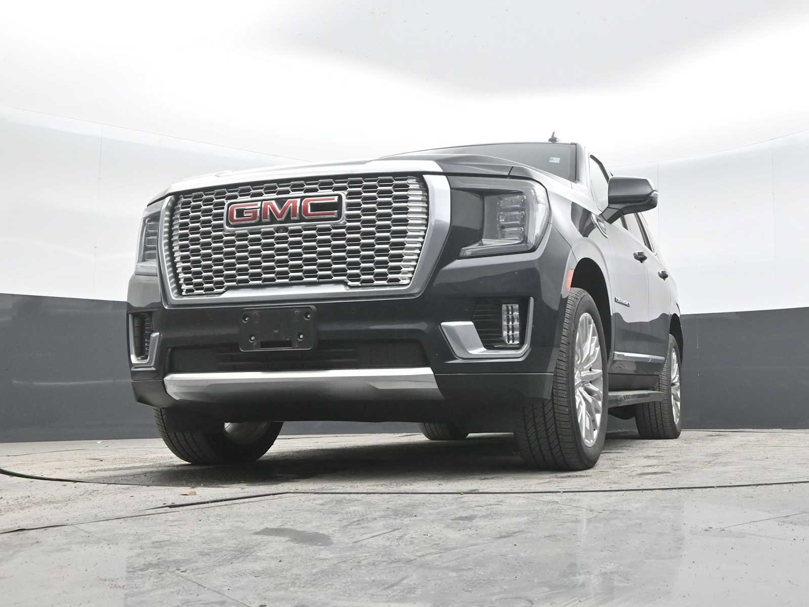 Used 2023 GMC Yukon Denali AWD/4WD image 25