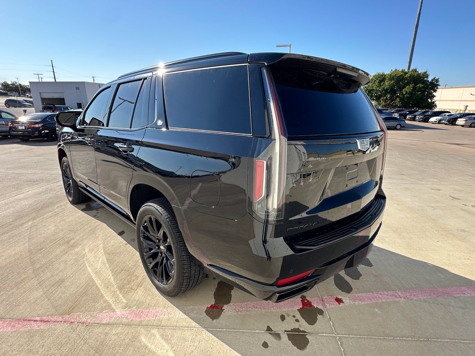 Used 2024 Cadillac Escalade Sport w/ LPO, ONYX Package AWD/4WD image 5