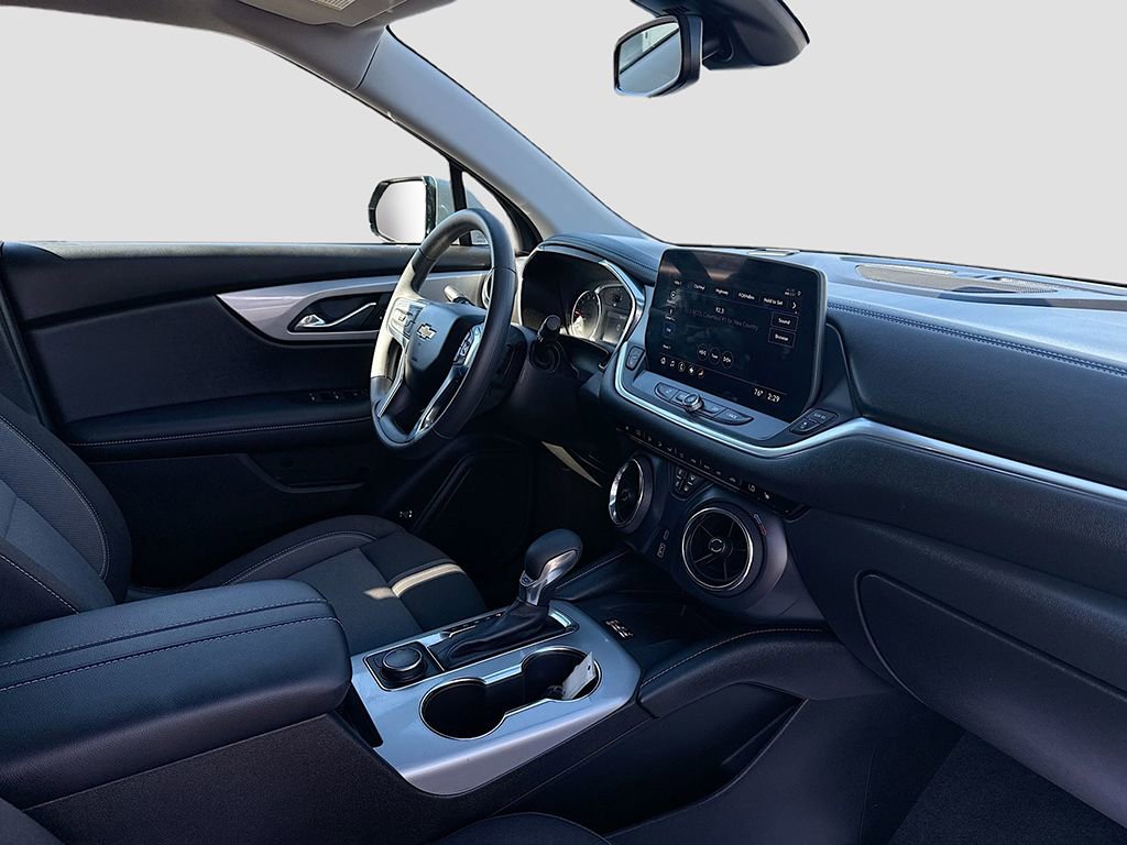 Used 2023 Chevrolet Blazer LT w/ Convenience Package image 17