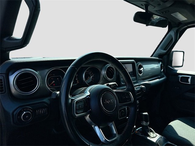 Used 2018 Jeep Wrangler Unlimited Sahara image 11