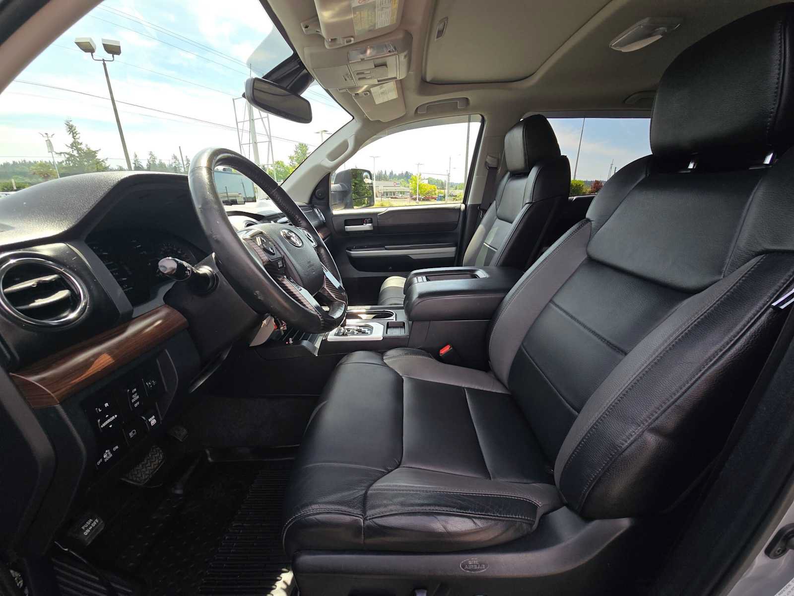 Used 2019 Toyota Tundra Limited AWD/4WD image 22