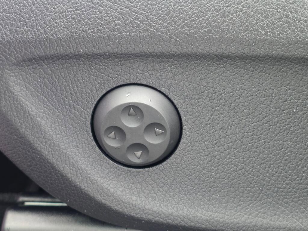 Used 2026 Mercedes-Benz GLE 350 4MATIC image 39