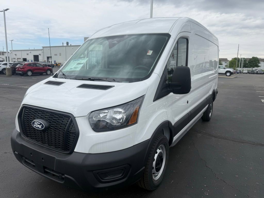 New 2026 Ford Transit 250 148 Medium Roof w/ Load Area Protection Package RWD image 7