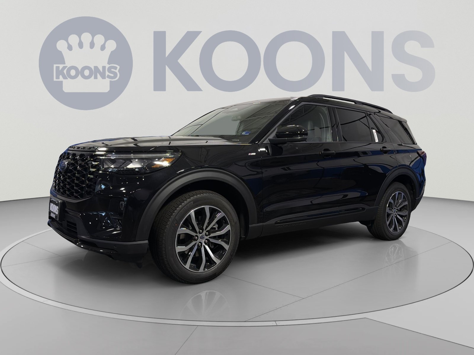New 2026 Ford Explorer ST-Line