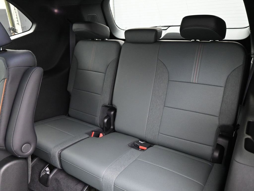 New 2025 GMC Acadia AT4 w/ LPO, Floor Liner Package image 26