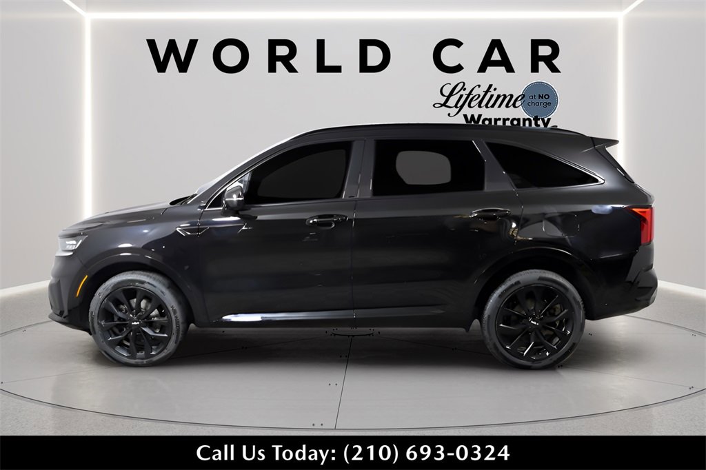 Used 2023 Kia Sorento SX image 4