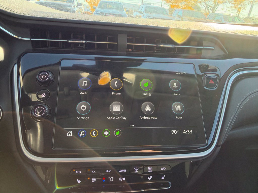 Used 2023 Chevrolet Bolt EUV LT w/ Comfort Package FWD image 14