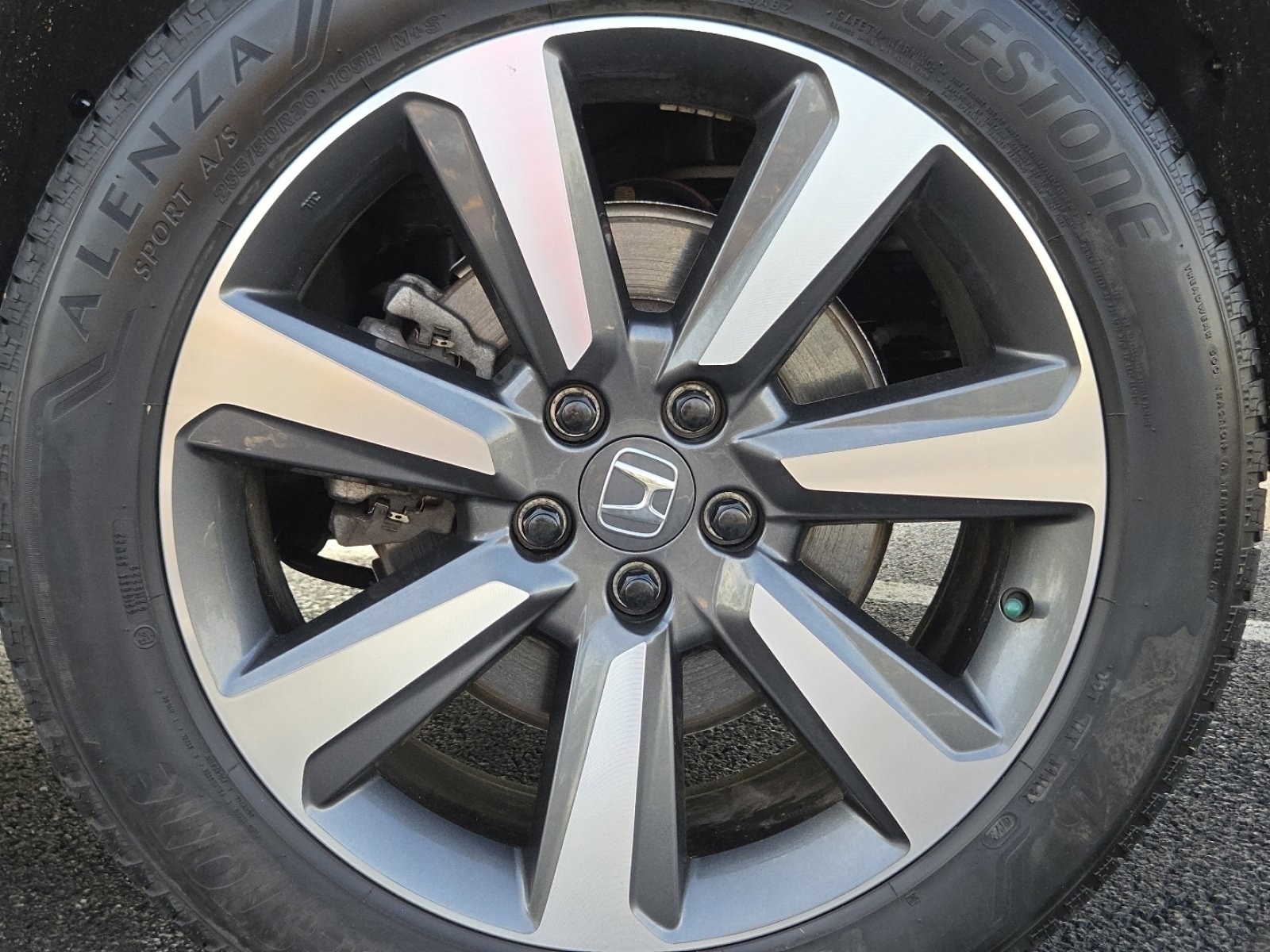 Certified 2024 Honda Pilot Elite image 15