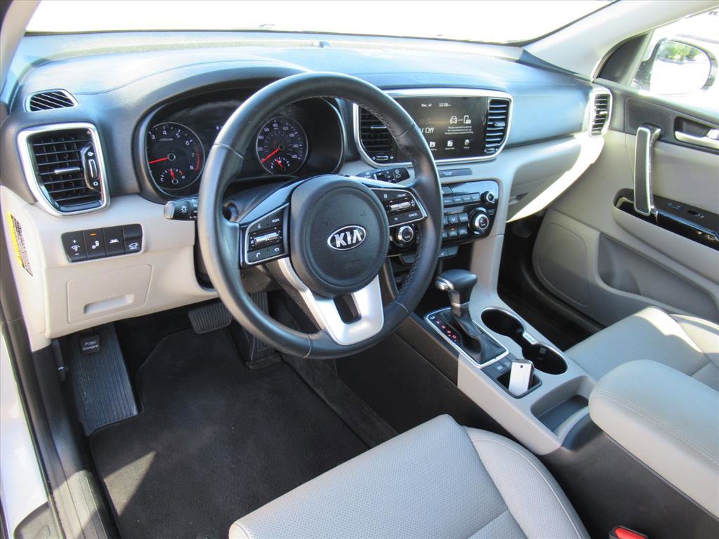 Used 2022 Kia Sportage EX image 15