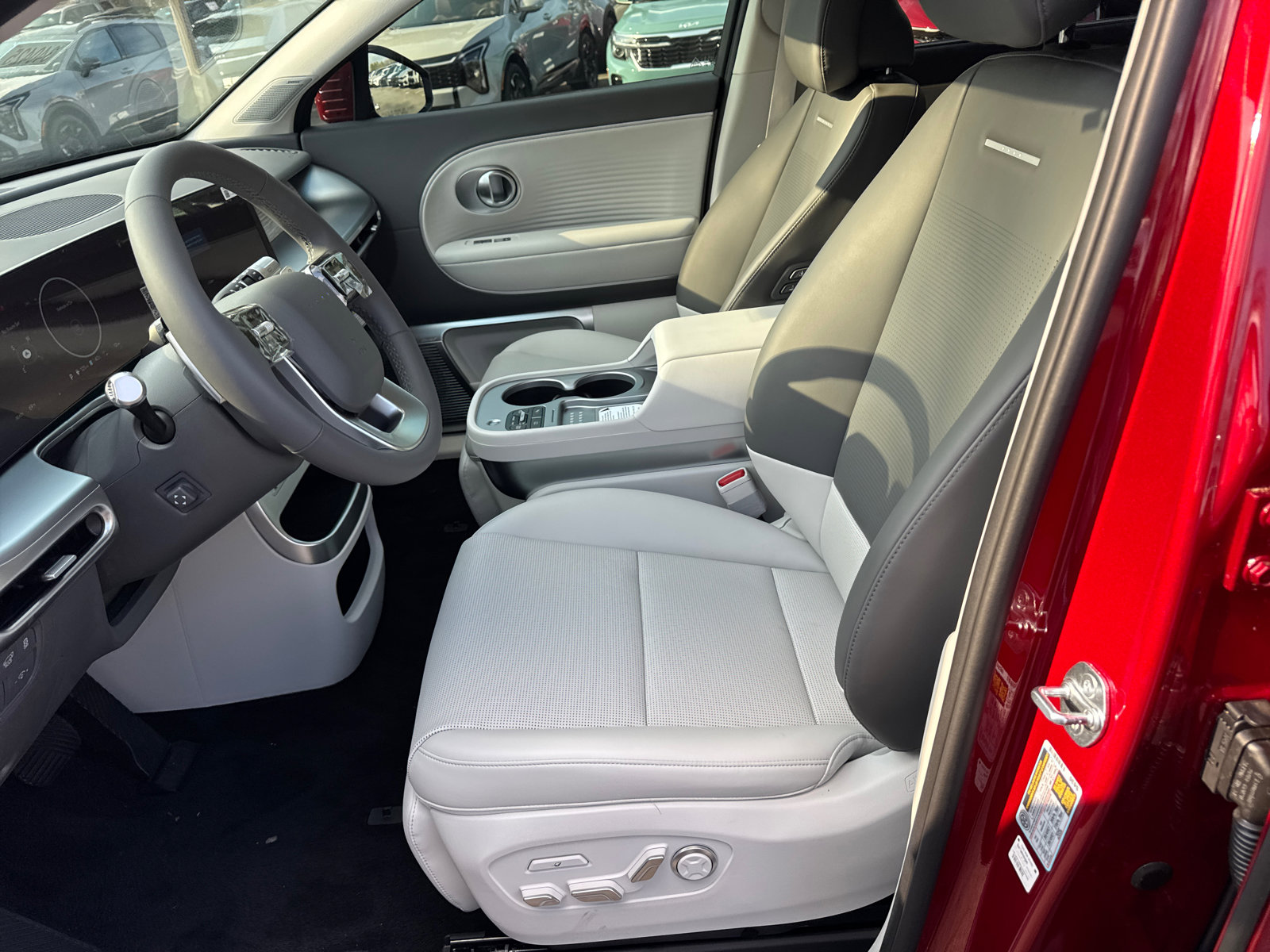 New 2026 Hyundai Ioniq 9 Limited image 9