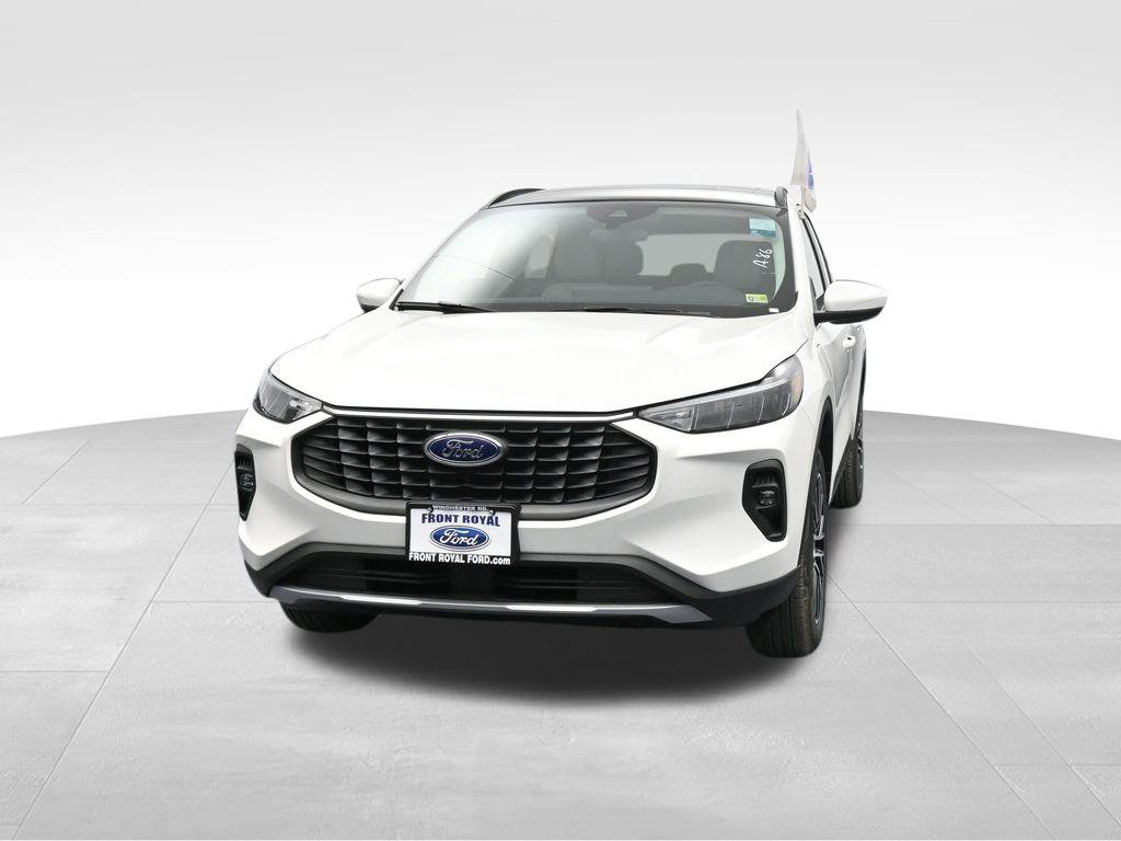 New 2025 Ford Escape SE image 3