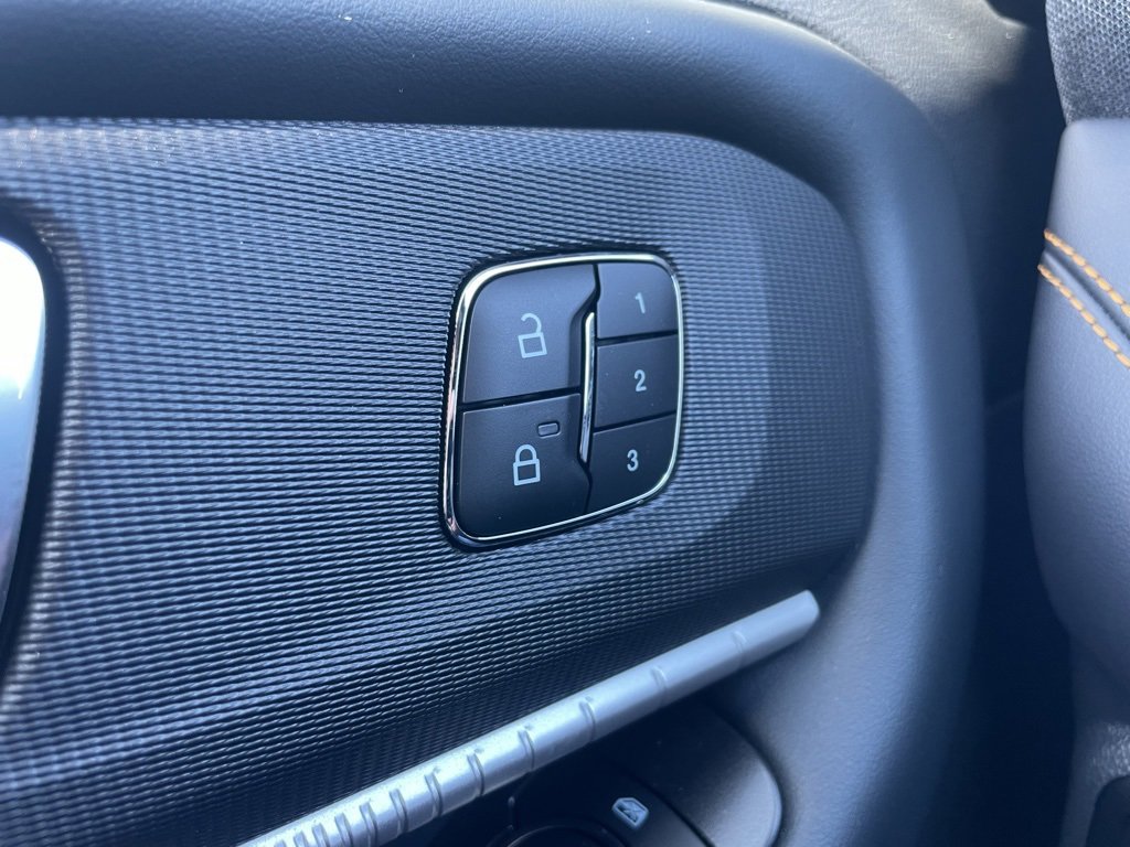 New 2026 Ford Explorer Tremor w/ Tremor Convenience Package image 27