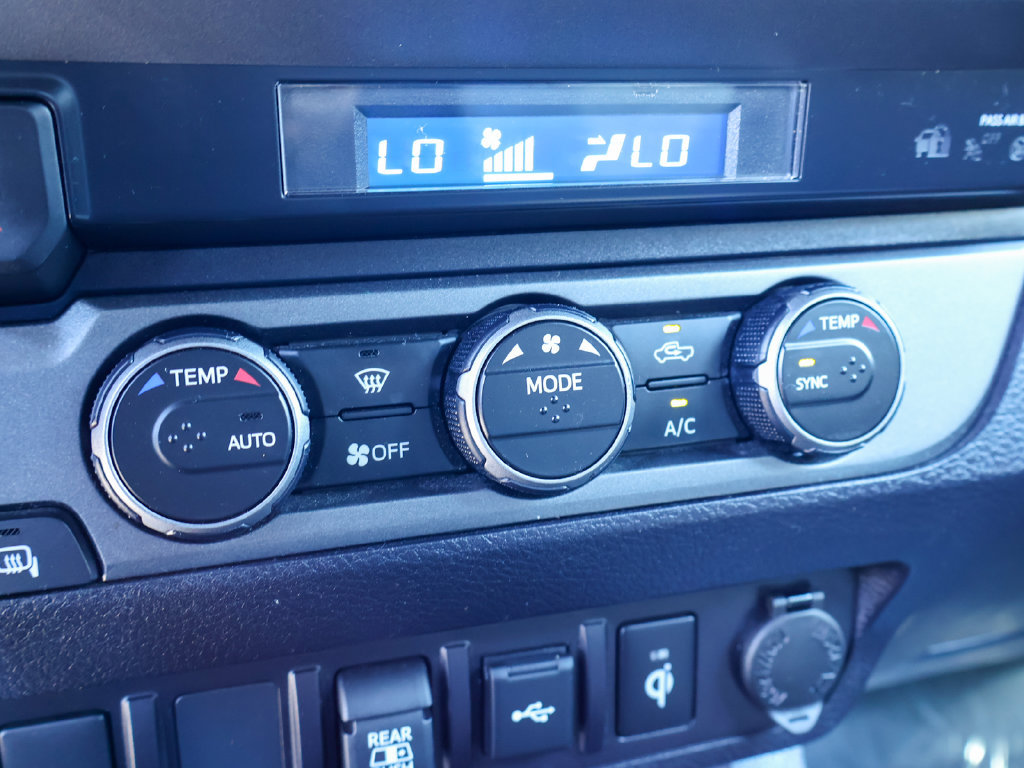 Used 2023 Toyota Tacoma TRD Sport AWD/4WD image 24