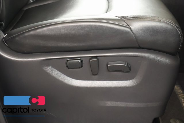 Used 2022 Nissan Armada SV w/ SV Appearance Package AWD/4WD image 28