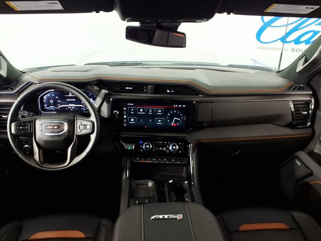 Used 2025 GMC Sierra 2500 AT4 AWD/4WD image 10