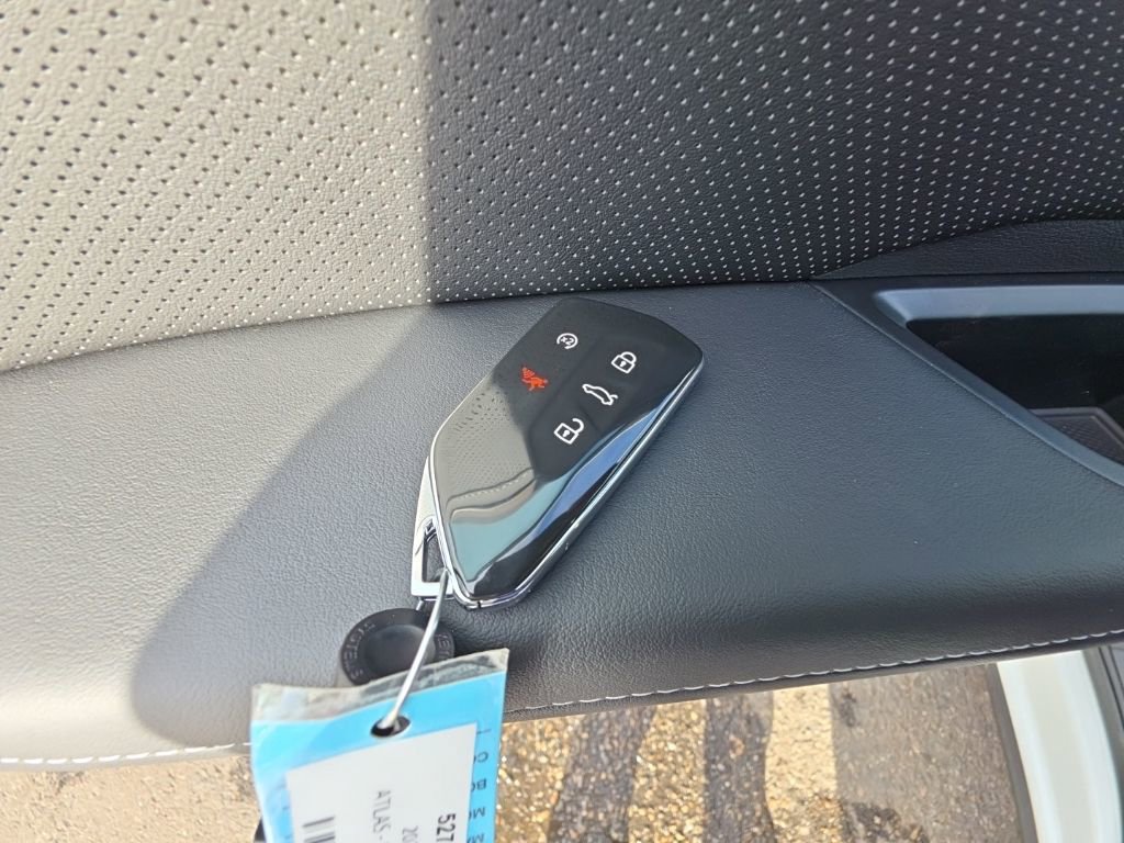 New 2026 Volkswagen Atlas SEL image 27