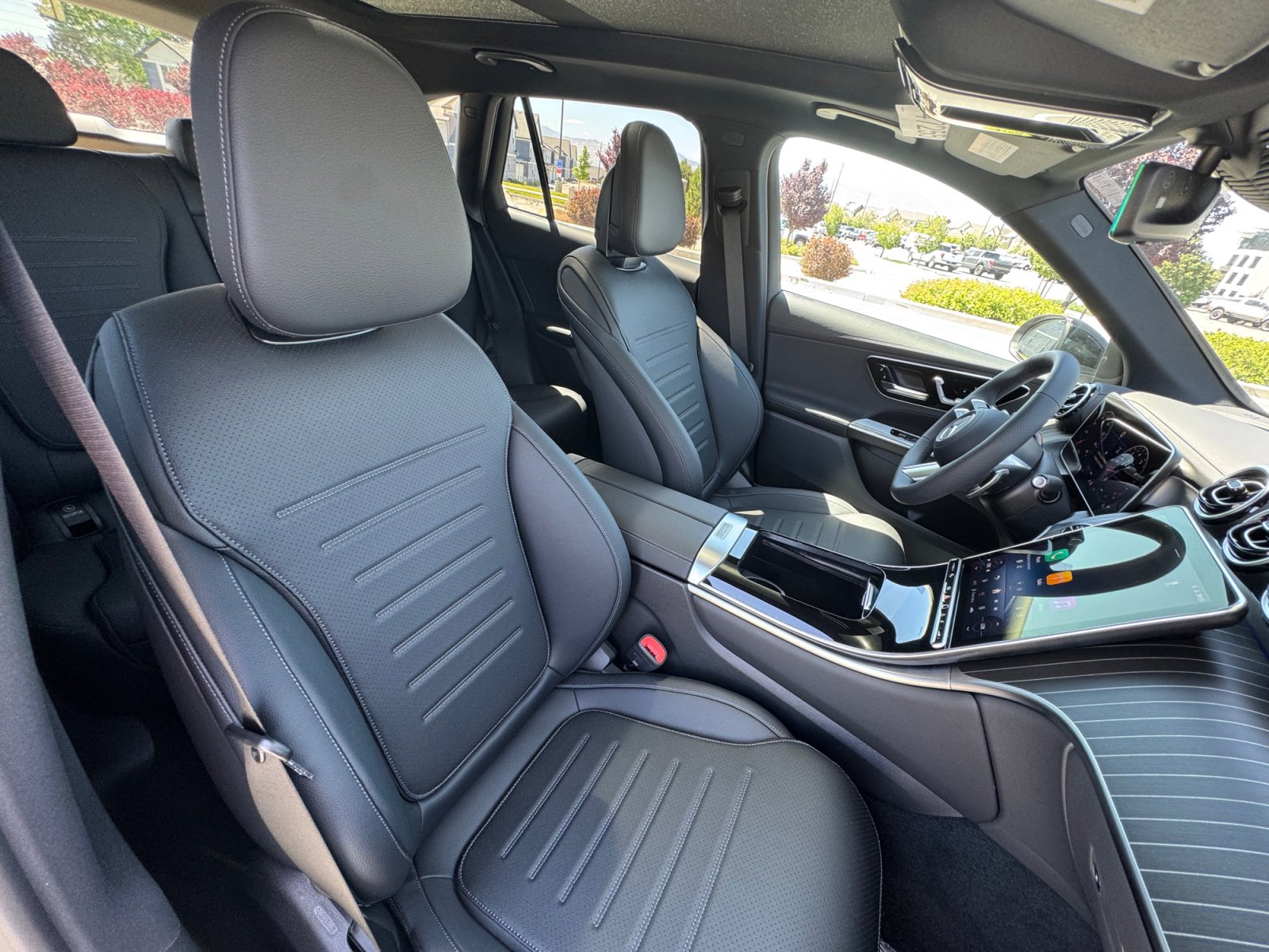 New 2026 Mercedes-Benz GLC 300 4MATIC image 17