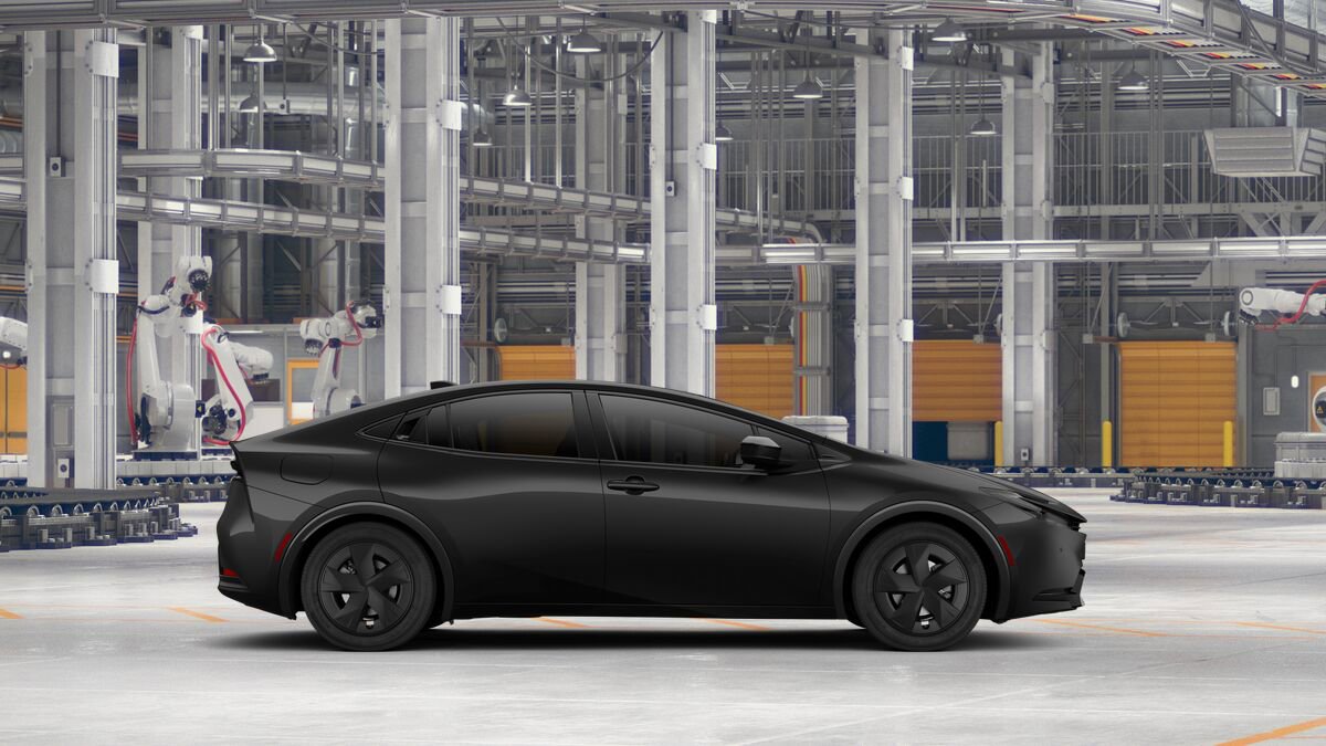 New 2026 Toyota Prius Plug-In Hybrid FWD image 12