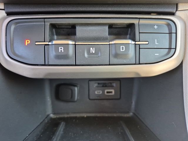 Used 2022 GMC Acadia Denali w/ Denali Technology Package image 23