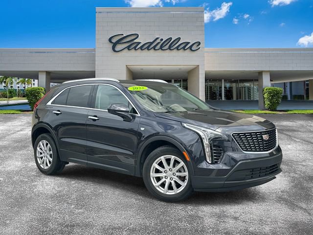 Certified 2022 Cadillac XT4 Luxury w/ Driver Awareness Package FWD image 2