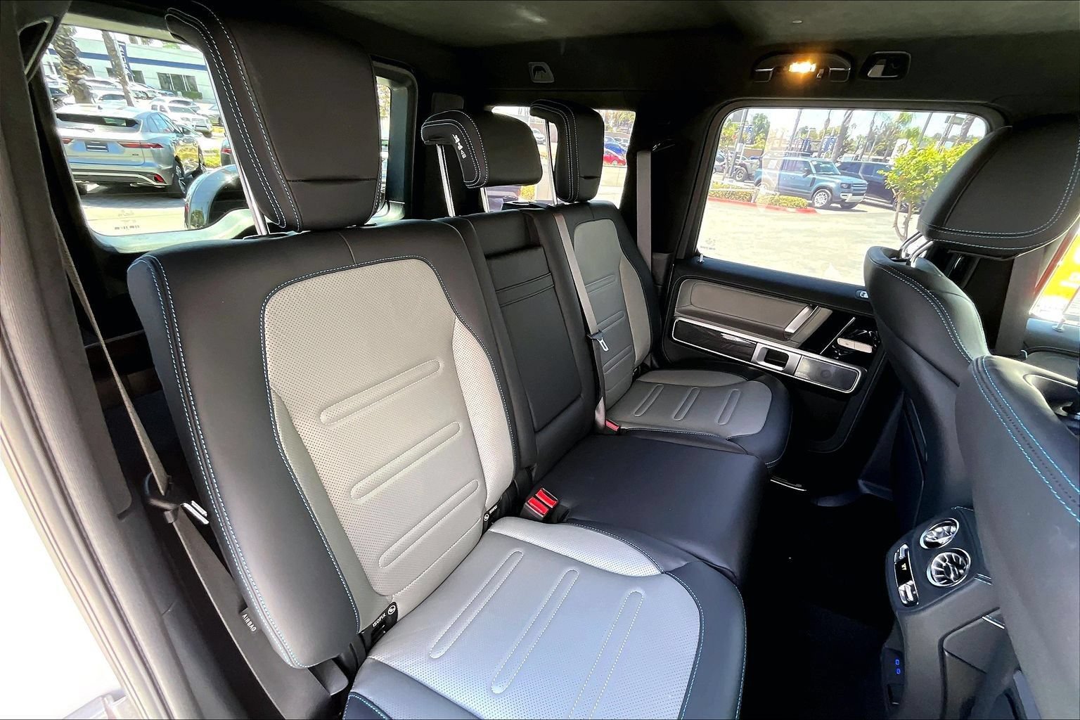 Used 2025 Mercedes-Benz G 580 w/ EQ Technology image 27