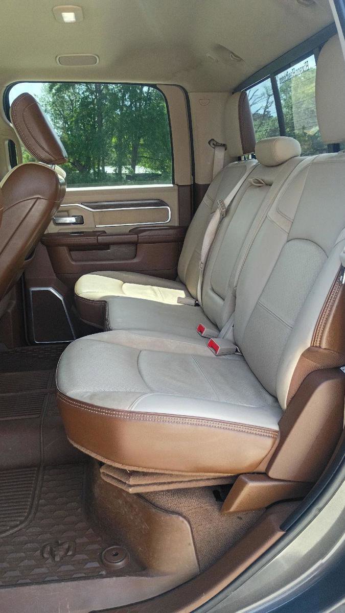 Used 2020 RAM 3500 Laramie image 13