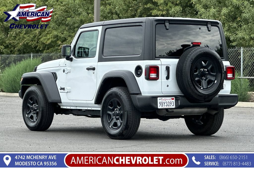 Used 2022 Jeep Wrangler Sport AWD/4WD image 7