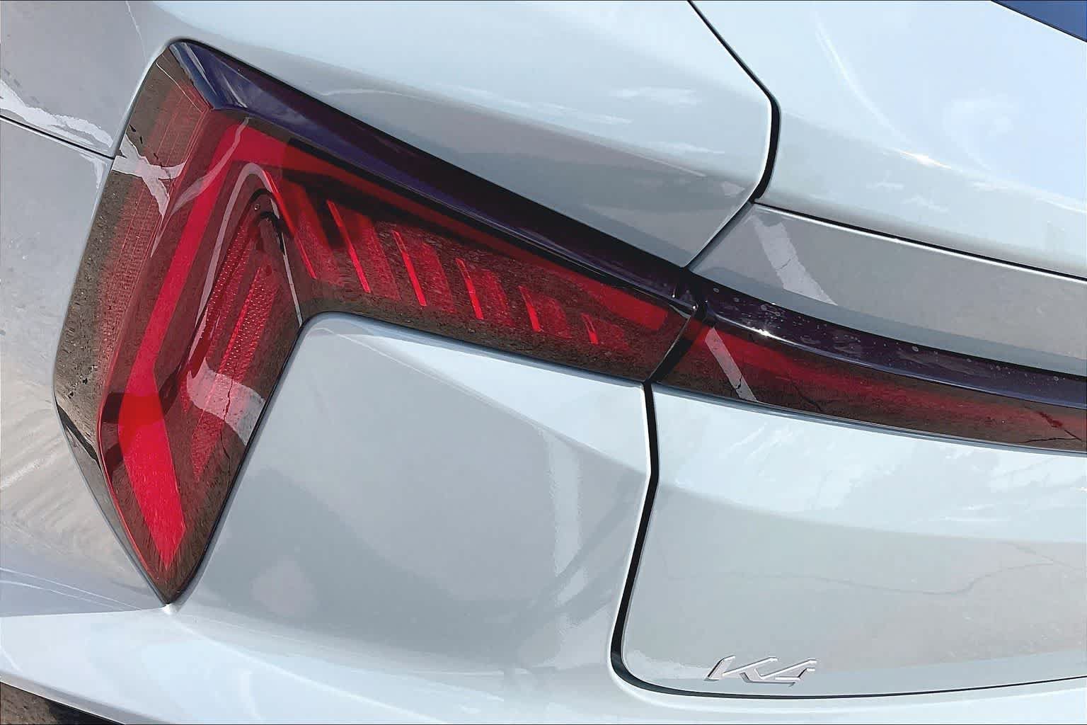 Certified 2025 Kia K4 GT-Line Turbo FWD image 31