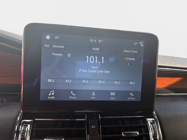 Used 2019 Lincoln Navigator Reserve w/ Cargo Package AWD/4WD image 17