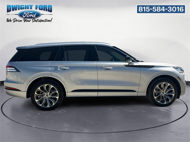 Used 2023 Lincoln Aviator Grand Touring image 6