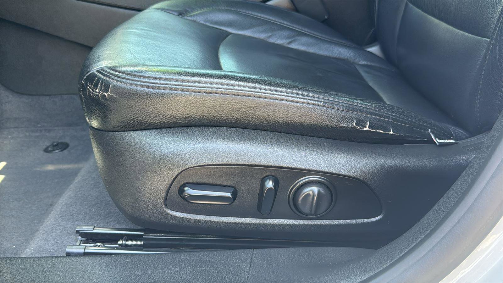 Used 2020 Chevrolet Malibu RS FWD image 27