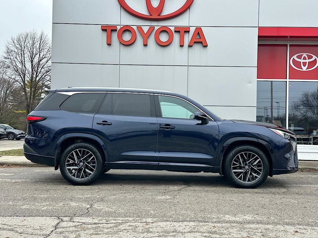 Used 2024 Lexus TX 350 AWD image 6