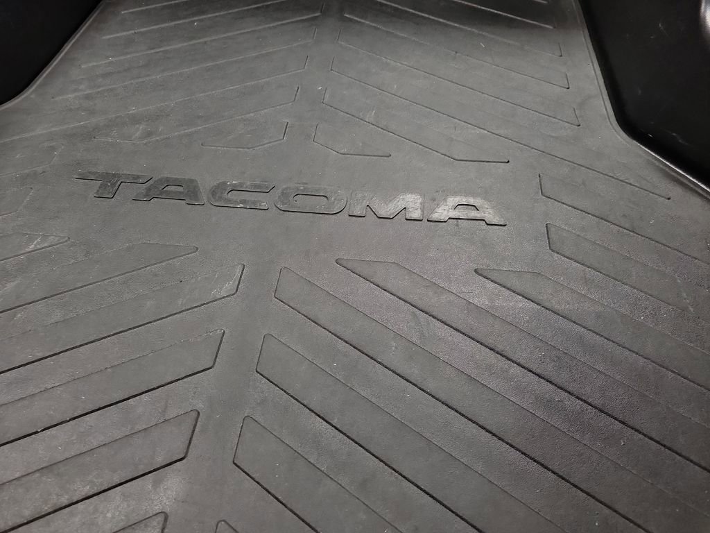 Used 2023 Toyota Tacoma SR image 10