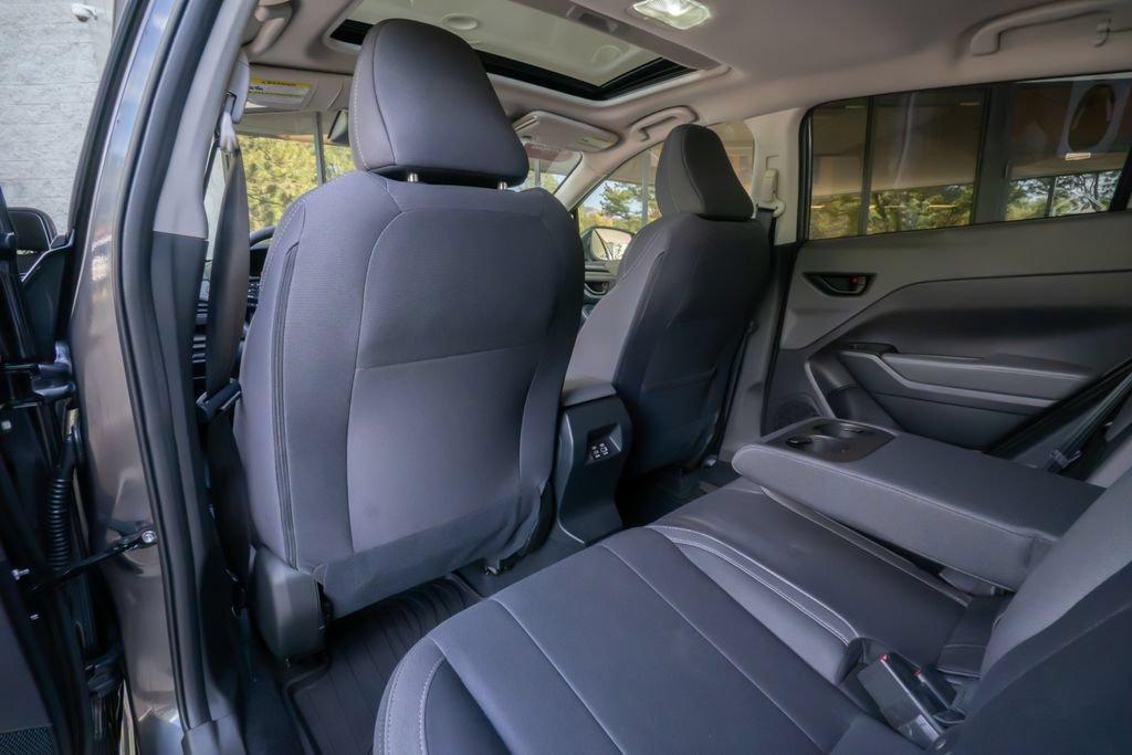 Certified 2025 Subaru Crosstrek 2.5i Premium AWD/4WD image 17